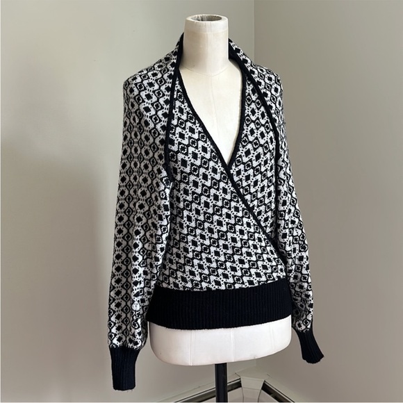 Anthropologie Maeve Floral Sweater Tank & Shrug Set Super Soft Size M - Picture 5 of 11